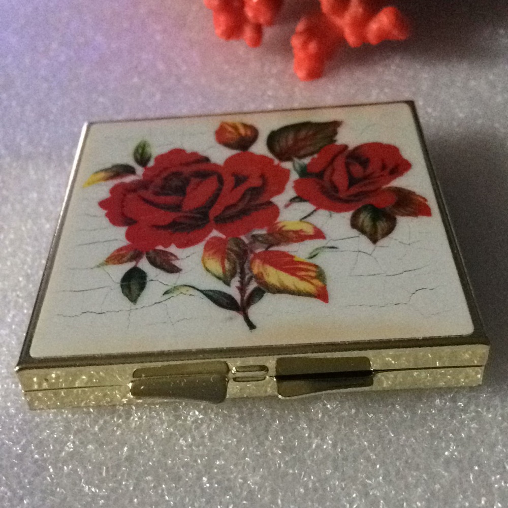 Mirror Compact - image 4